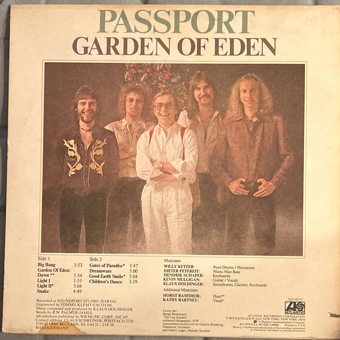 LP Passport – Garden Of Eden 2ª Mano - DISCOS NAKASHA