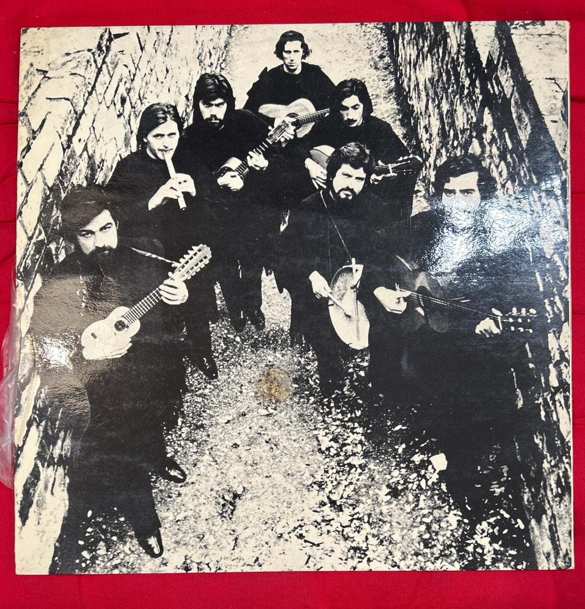 LP Quilapayun – Basta 2ª Mano - DISCOS NAKASHA