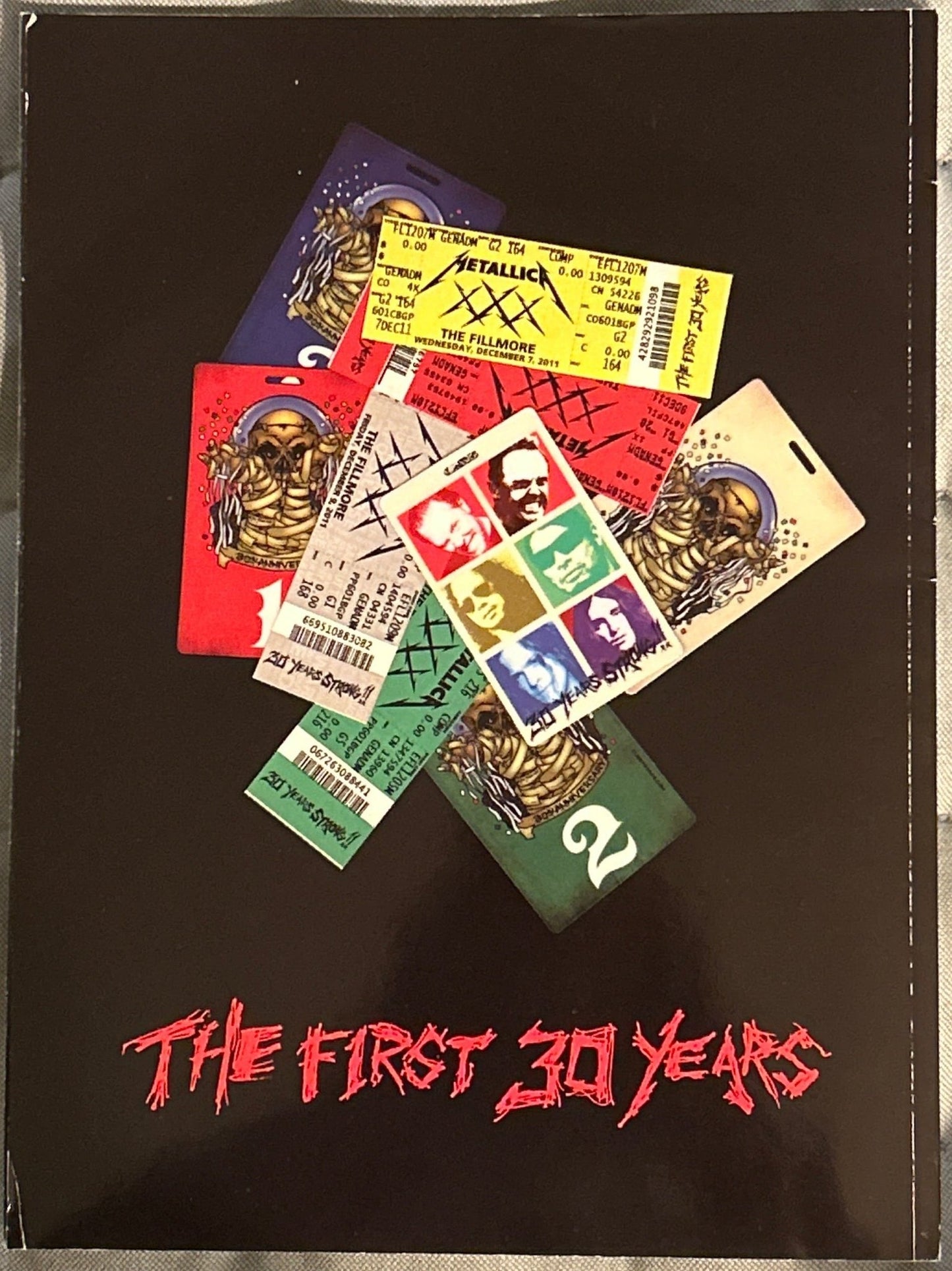 SINGLE Metallica – The First 30 Years + Metal Hammer Magazine 2ª mano - DISCOS NAKASHA