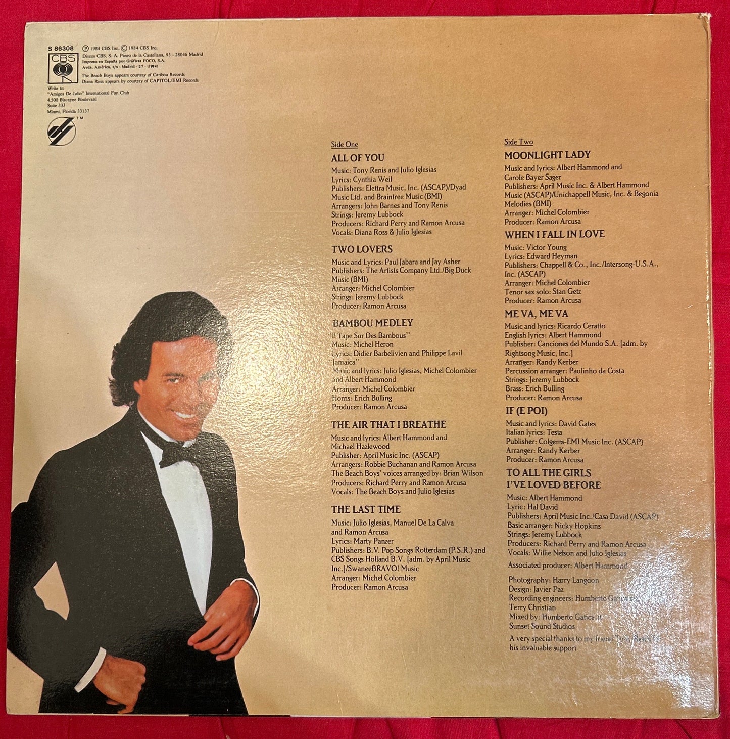 LP Julio Iglesias – 1100 Bel Air Place 2ª Mano (Producto exclusivo recogida en tienda)