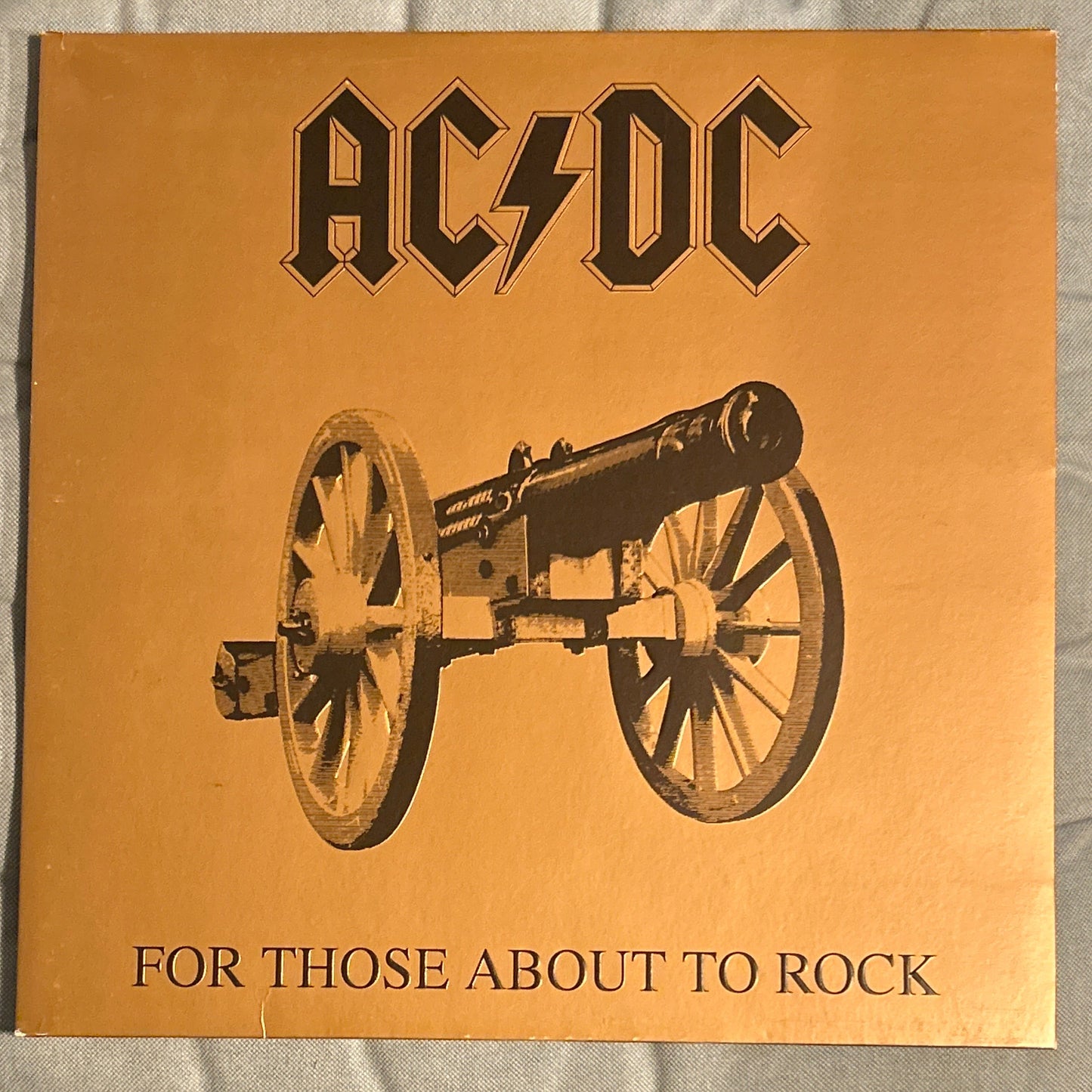 LP AC/DC ‎– For Those About To Rock (We Salute You) 2ª Mano