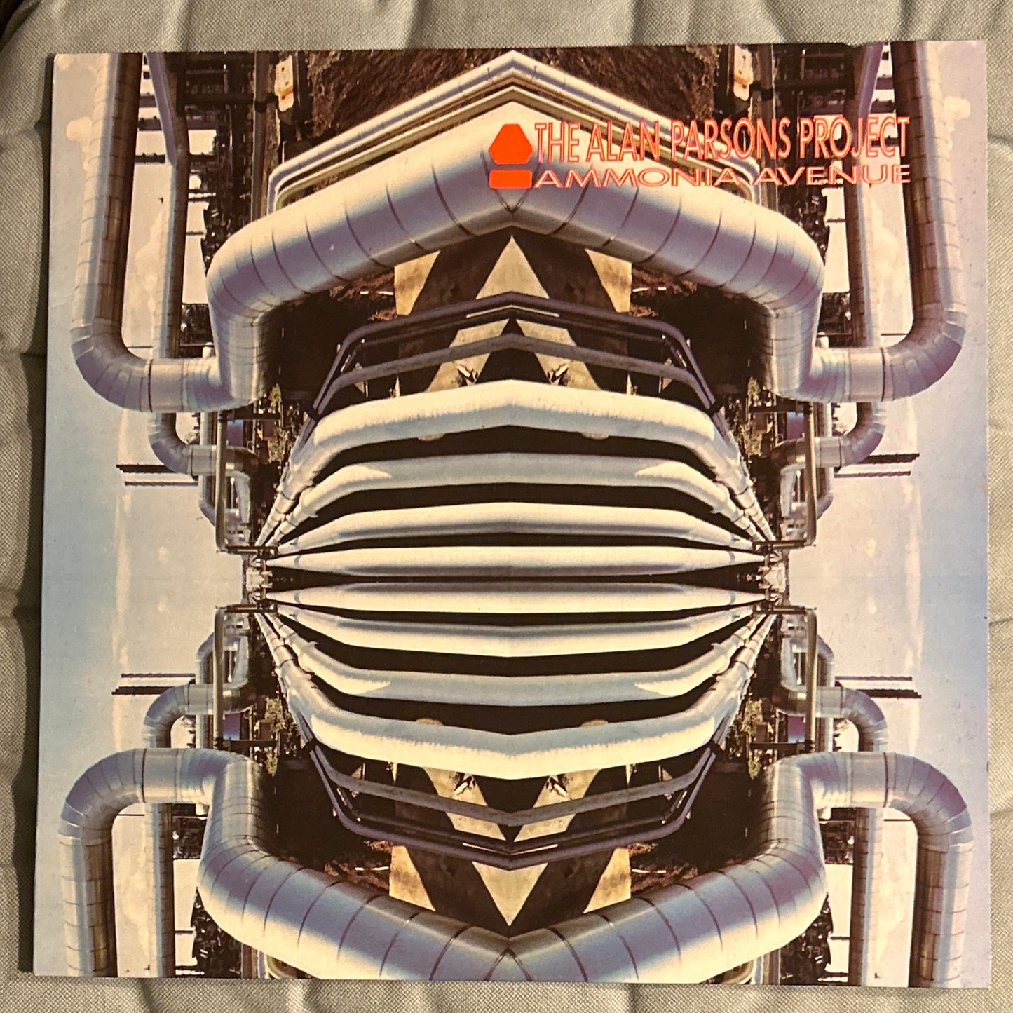 LP Mike Oldfield ‎– Crises 2nd Hand