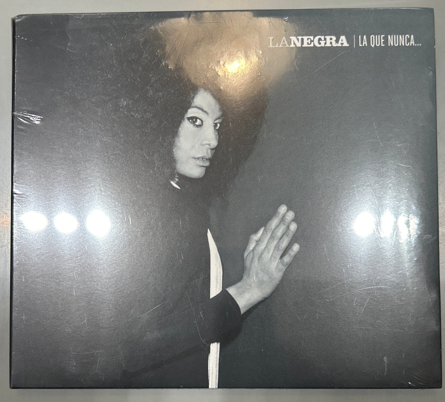 CD La Negra ‎– La Que Nunca... Nuevo precintado - DISCOS NAKASHA
