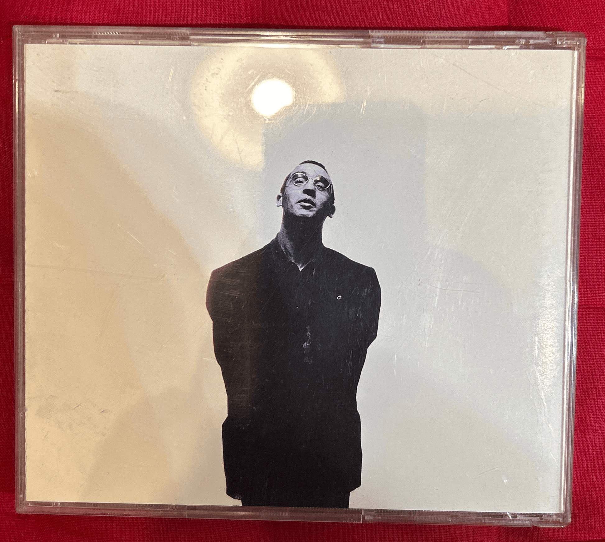 CD Suso Saiz ‎– Un Hombre Oscuro (Live Solo Performances 1990/ 1994) 2ª Mano - DISCOS NAKASHA