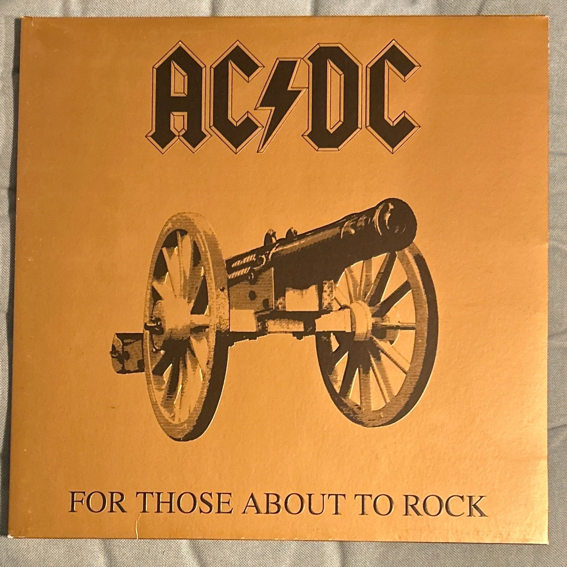 LP AC/DC ‎– For Those About To Rock (We Salute You) 2ª Mano - DISCOS NAKASHA
