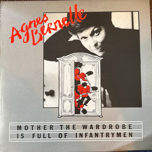 LP Agnes Bernelle ‎– Mother The Wardrobe Is Full Of Infantrymen 2ª Mano - DISCOS NAKASHA