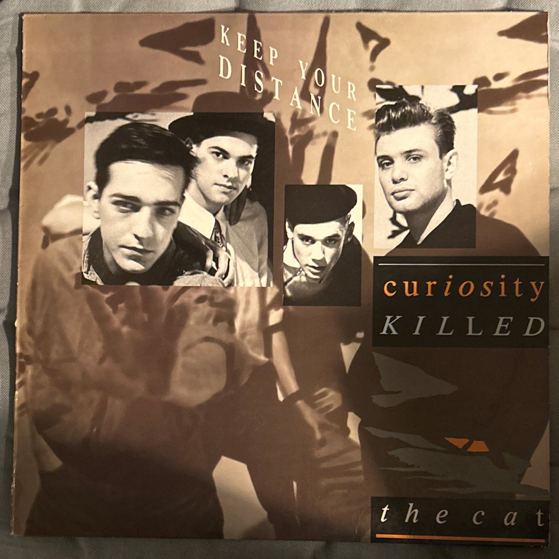 LP Curiosity Killed The Cat ‎– Keep Your Distance 2ª Mano (Producto exclusivo recogida en tienda) - DISCOS NAKASHA