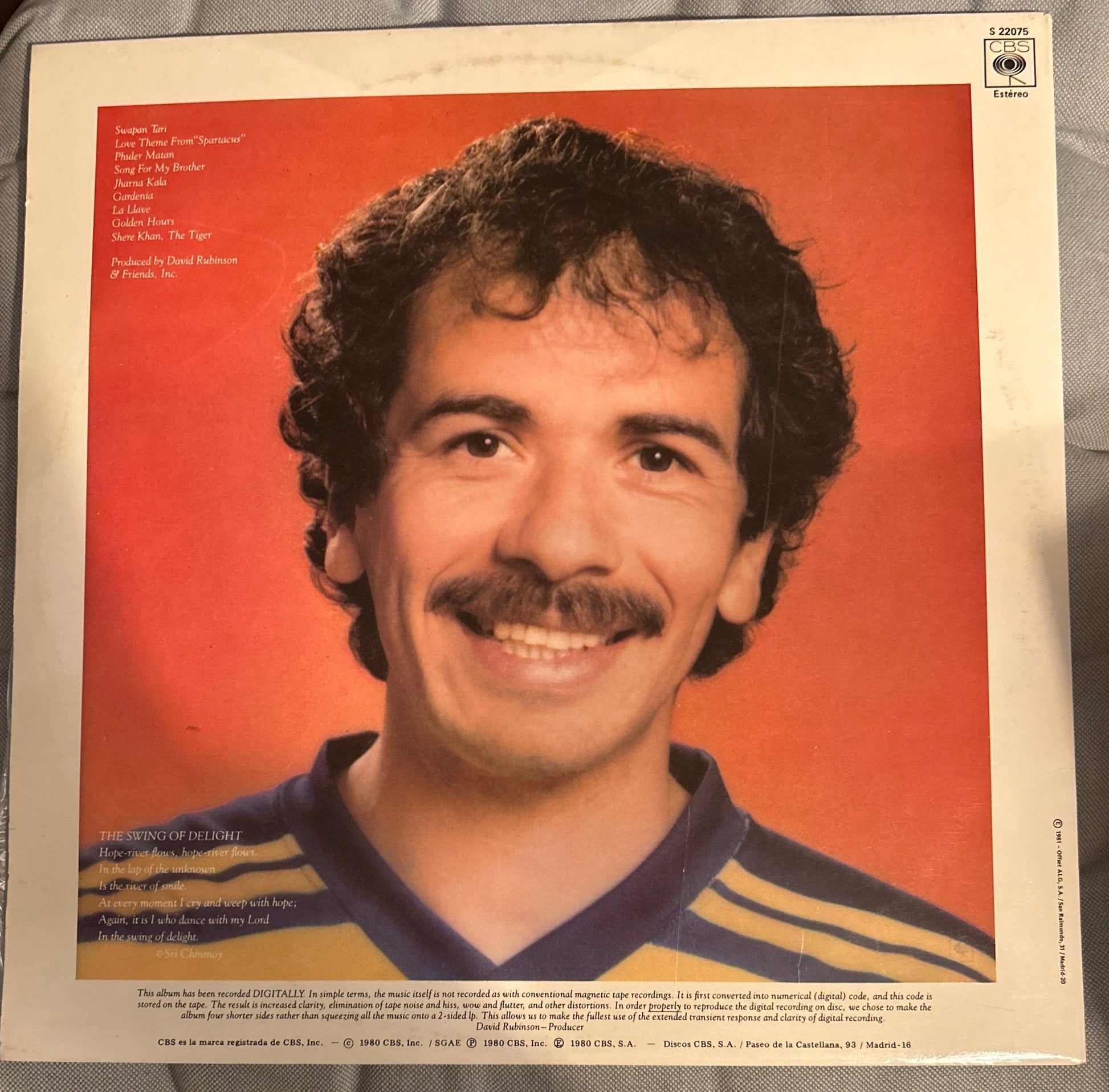 LP Devadip Carlos Santana ‎– The Swing Of Delight 2ª Mano - DISCOS NAKASHA
