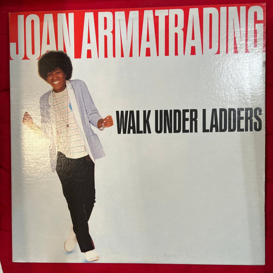 LP Joan Armatrading ‎– Walk Under Ladders 2ª Mano - DISCOS NAKASHA
