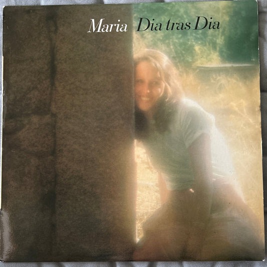 LP Maria ‎– Dia Tras Dia 2ª Mano - DISCOS NAKASHA