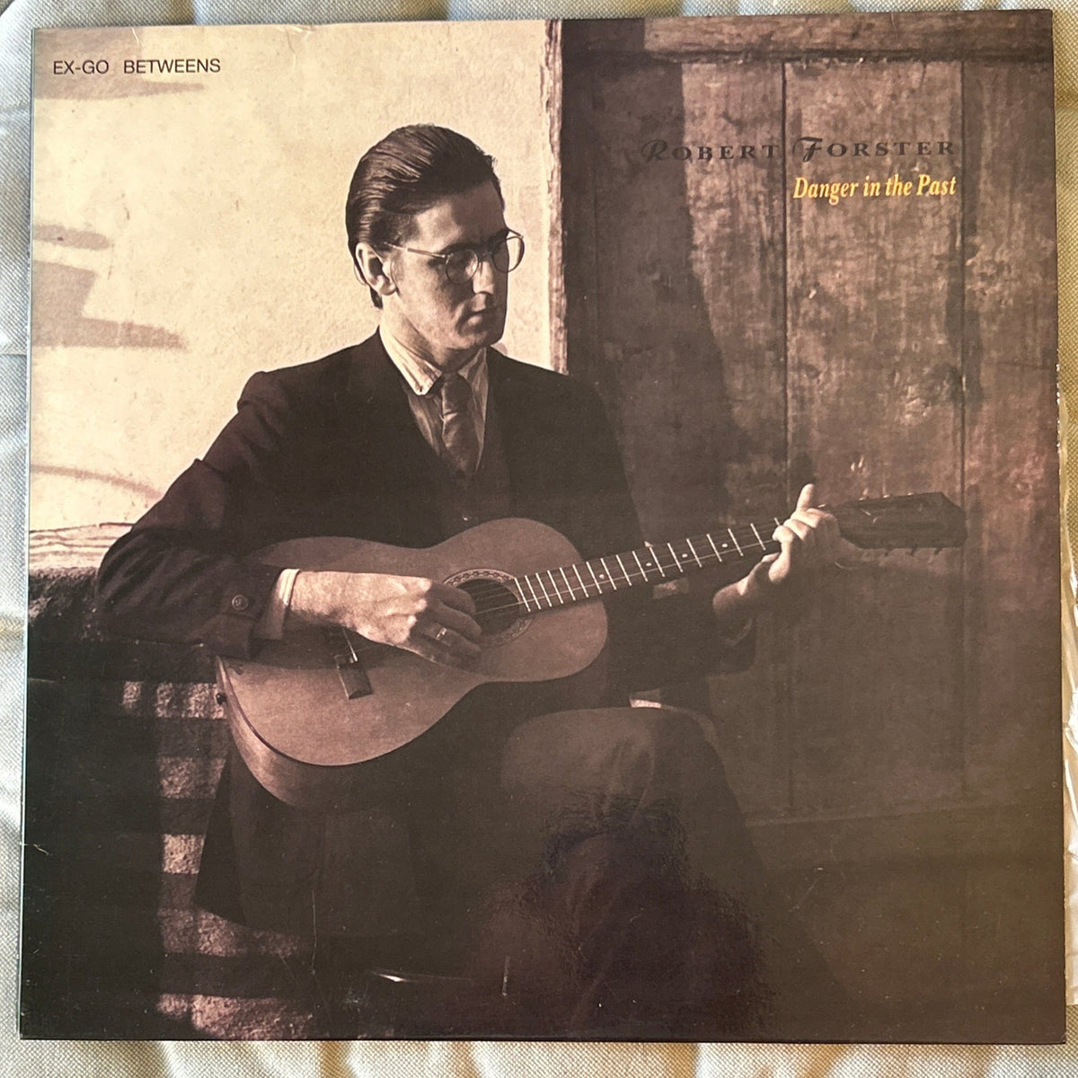 LP Robert Forster ‎– Danger In The Past 2ª Mano - DISCOS NAKASHA