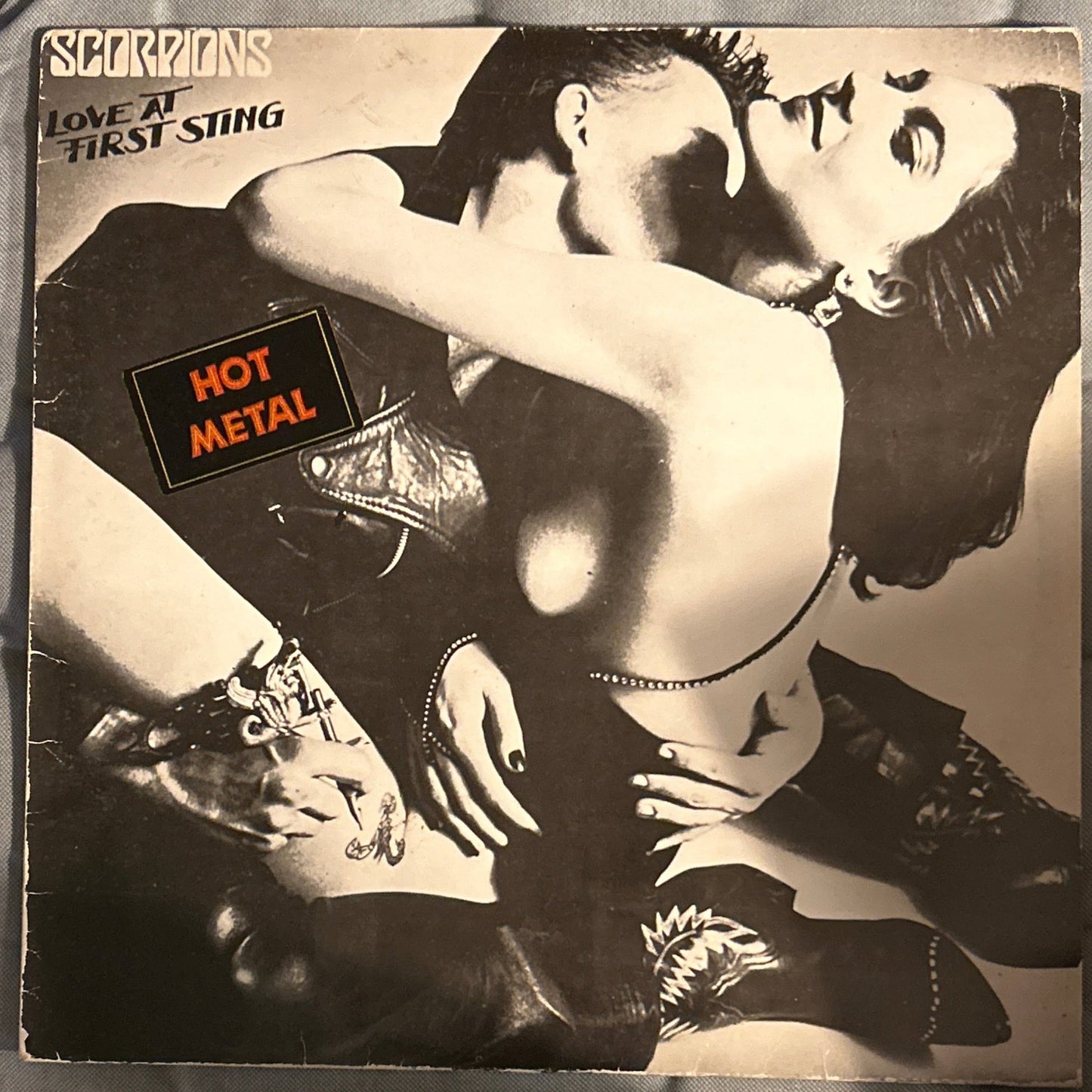 LP Scorpions ‎– Love At First Sting = Amor Al Primer Picotazo 2ª Mano - DISCOS NAKASHA