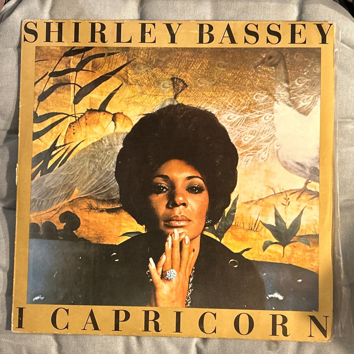 LP Shirley Bassey ‎– I Capricorn 2ª Mano - DISCOS NAKASHA