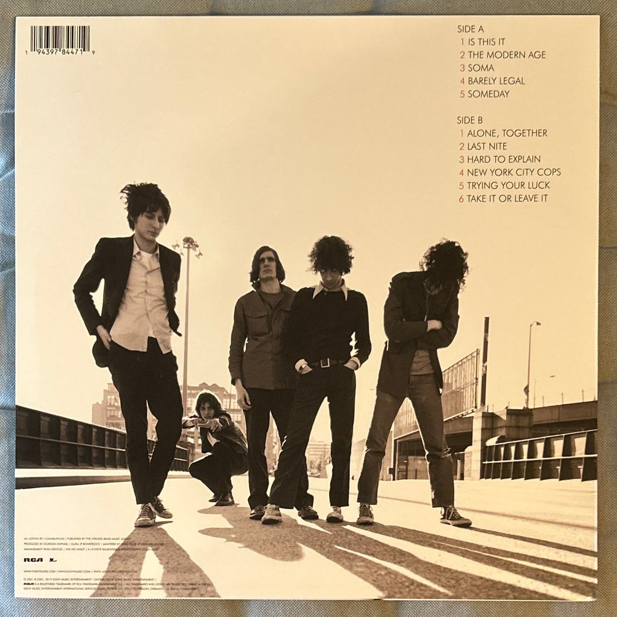 LP The Strokes - Is this it 2ª Mano - DISCOS NAKASHA