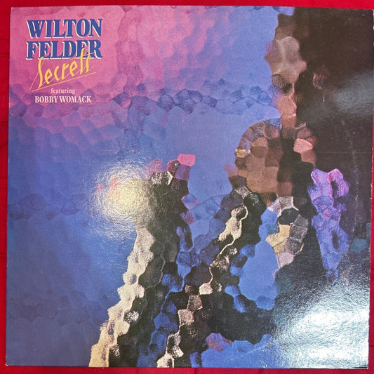 LP Wilton Felder Featuring Bobby Womack ‎– Secrets 2ª Mano - DISCOS NAKASHA