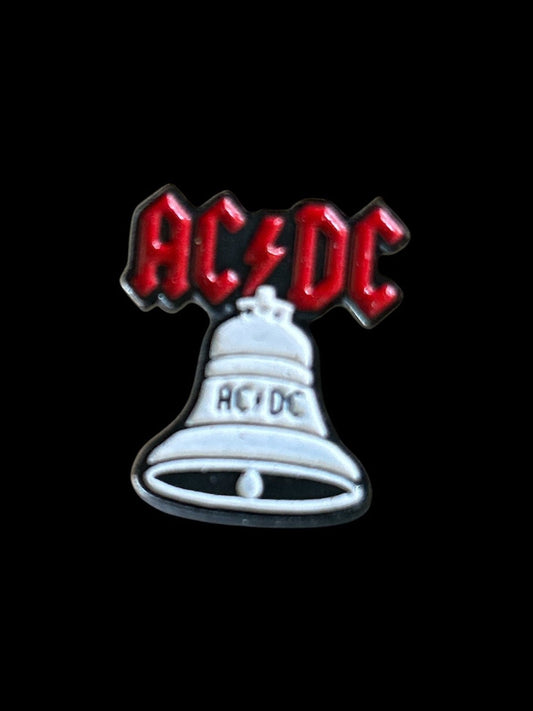 Pin AC/DC Bell (Pedido minimo para envio 12 unidades) - DISCOS NAKASHA