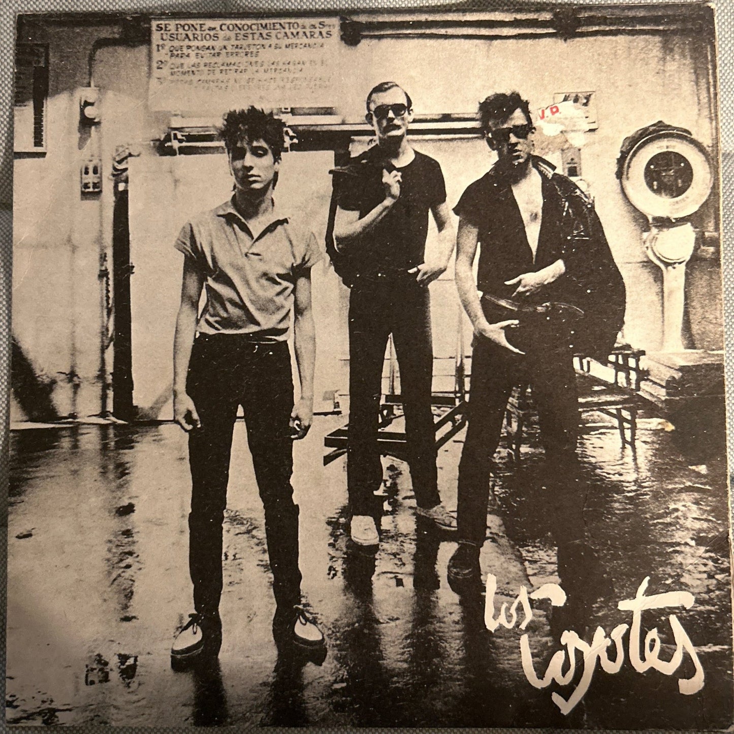 SINGLE Los Coyotes ‎– Extraño Corte De Pelo 2ª Mano - DISCOS NAKASHA