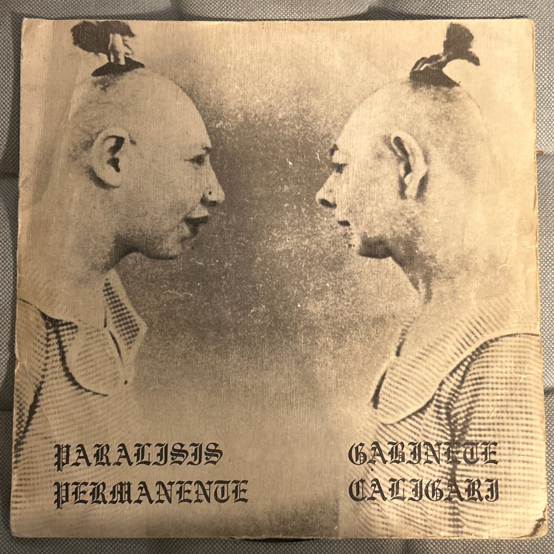 SINGLE Paralisis Permanente / Gabinete Caligari – Golpes - Autosuficiencia 2ª Mano - DISCOS NAKASHA
